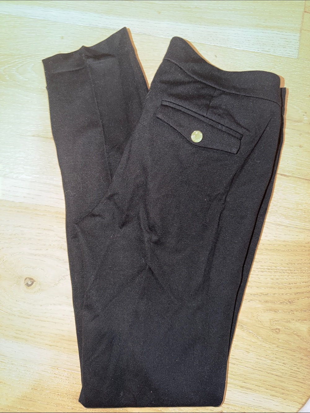 Juicy Couture Black Skinny Ponte Pull-On Pants/ Leggings Gold Button Pockets 💛